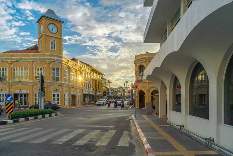 Most Beautiful Photo Spots in Phuket Old Town!