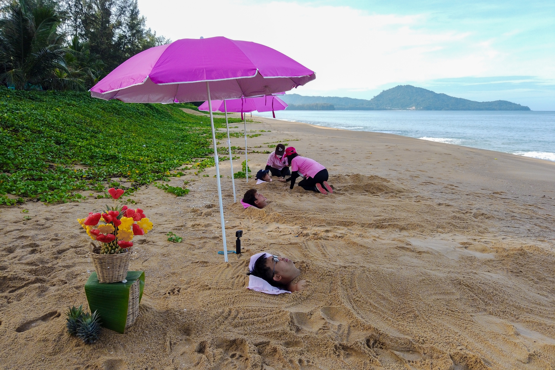 Ban Mai Khao community tourism, sand spa 